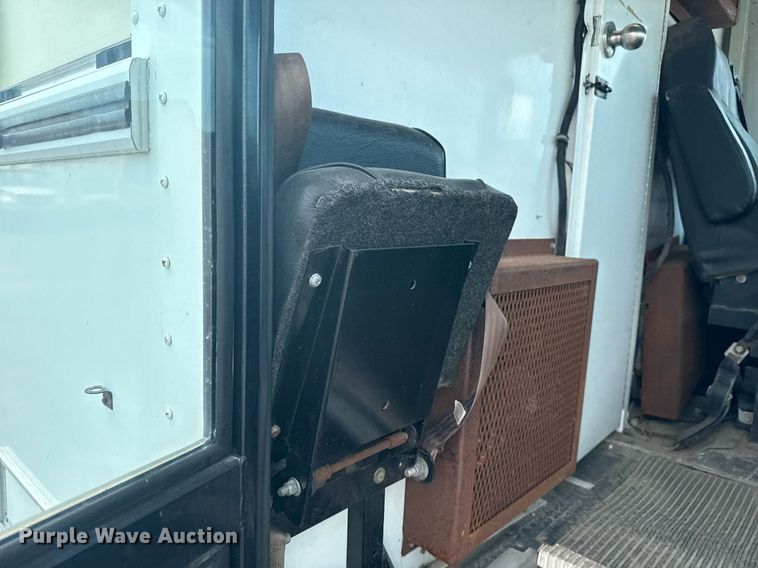 image for item EG5972 2008 International prisoner transport bus