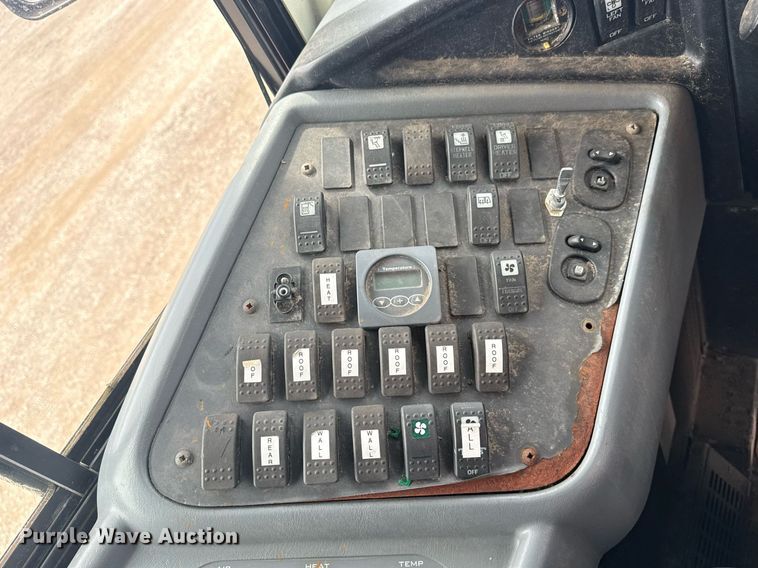 image for item EG5972 2008 International prisoner transport bus