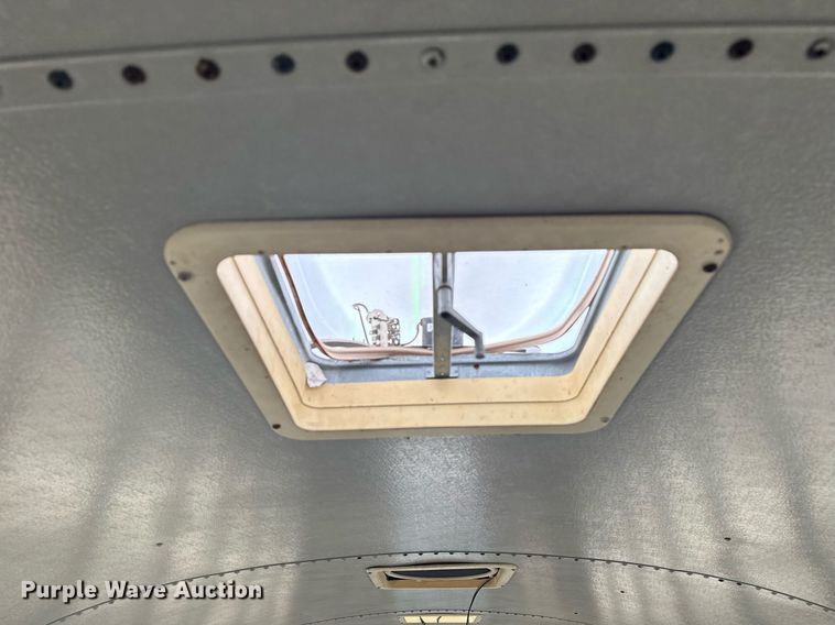 image for item EG5972 2008 International prisoner transport bus