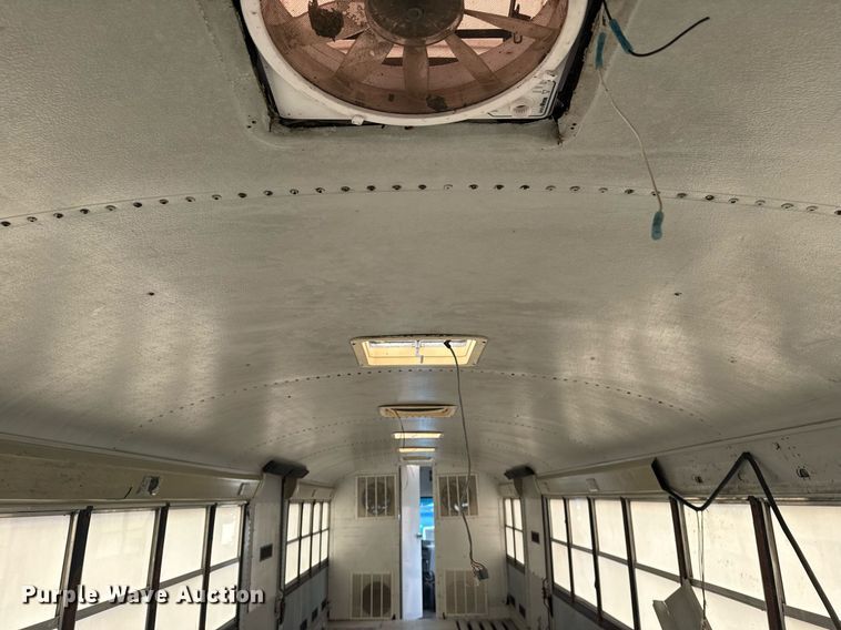 image for item EG5972 2008 International prisoner transport bus