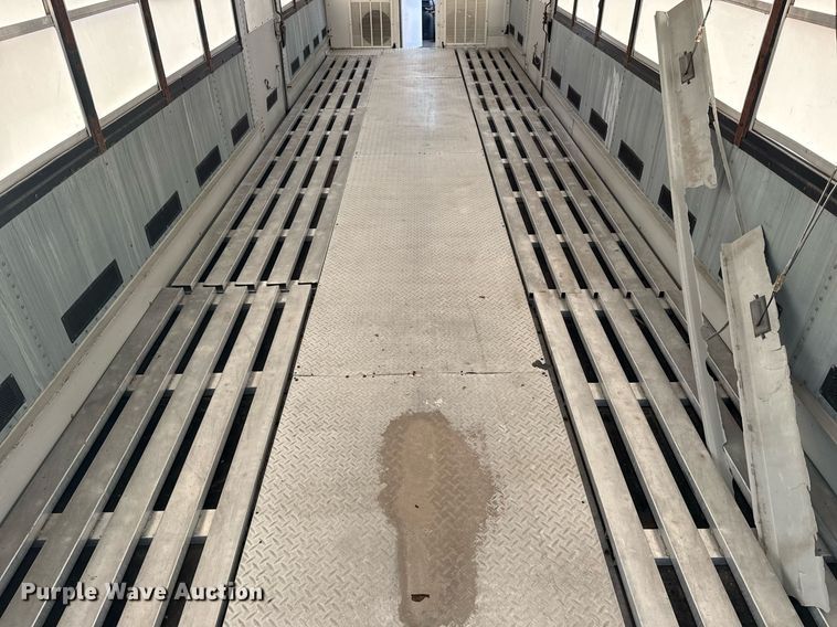 image for item EG5972 2008 International prisoner transport bus