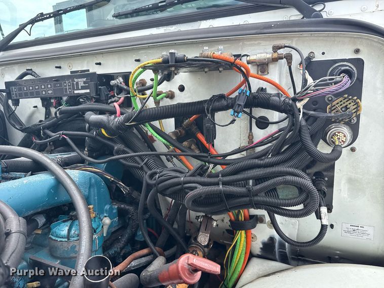 image for item EG5972 2008 International prisoner transport bus