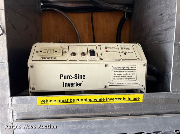 image for item EG5975 2005 GMC C4500 utility / service truck