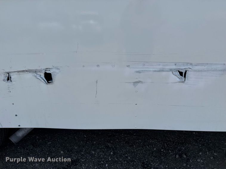 image for item EG5975 2005 GMC C4500 utility / service truck