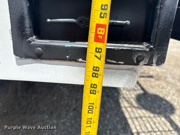 image for item EG5975 2005 GMC C4500 utility / service truck