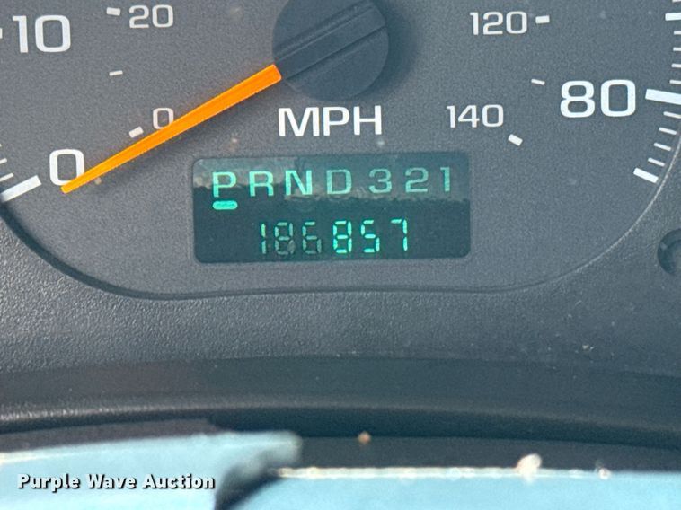 image for item EG5975 2005 GMC C4500 utility / service truck