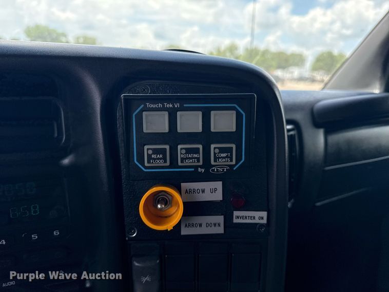 image for item EG5975 2005 GMC C4500 utility / service truck