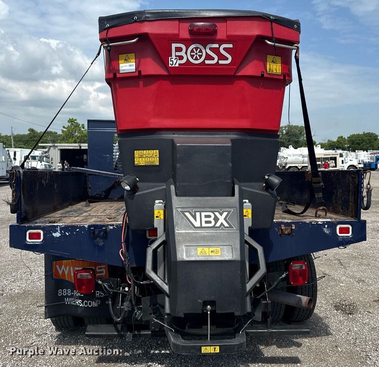 image for item EG5982 2019 Ford F350 Super Duty Crew Cab flatbed pickup truck