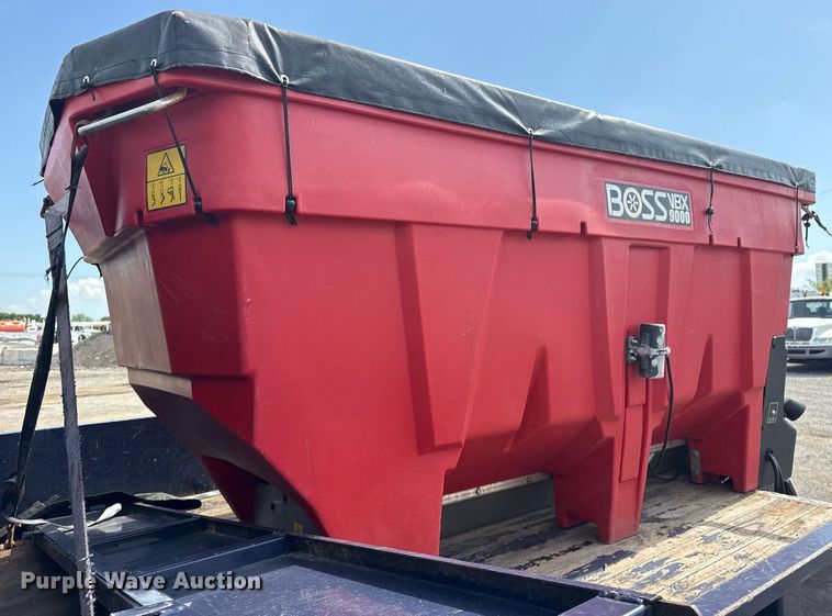 image for item EG5982 2019 Ford F350 Super Duty Crew Cab flatbed pickup truck