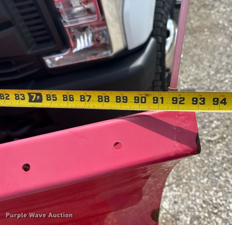 image for item EG5982 2019 Ford F350 Super Duty Crew Cab flatbed pickup truck