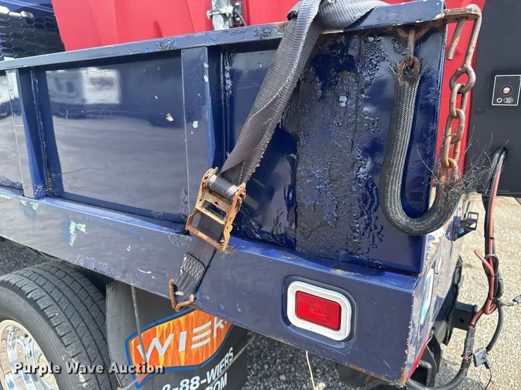 image for item EG5982 2019 Ford F350 Super Duty Crew Cab flatbed pickup truck