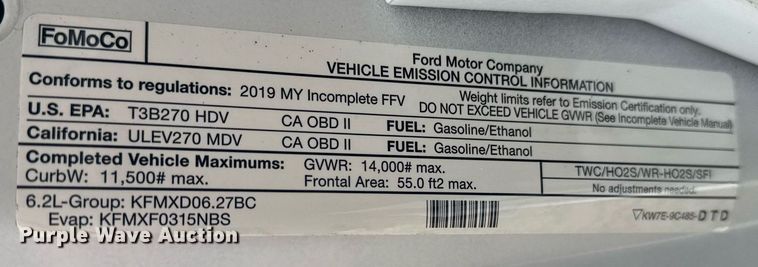 image for item EG5982 2019 Ford F350 Super Duty Crew Cab flatbed pickup truck