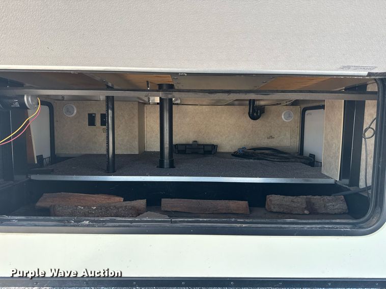 image for item EG5990 2016 Jayco Eagle HT camper