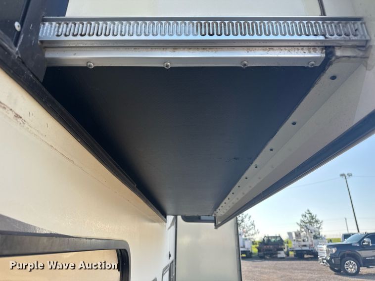 image for item EG5990 2016 Jayco Eagle HT camper