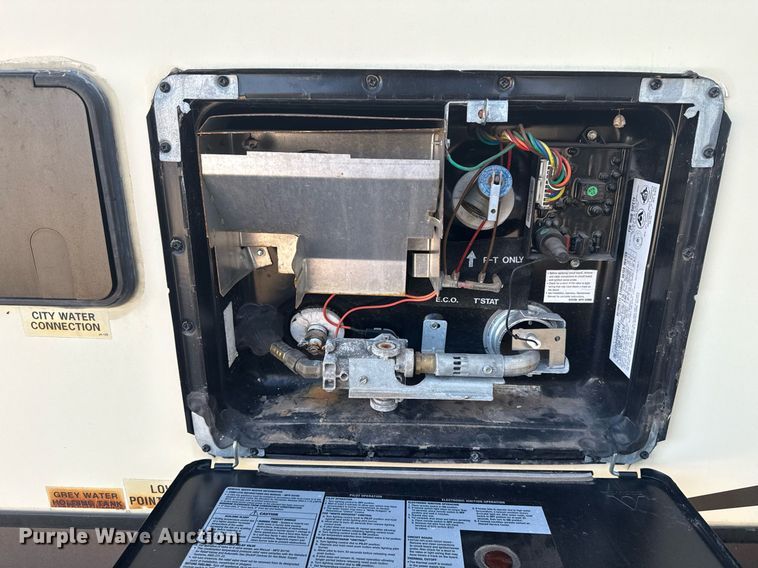 image for item EG5990 2016 Jayco Eagle HT camper