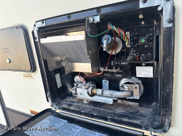 image for item EG5990 2016 Jayco Eagle HT camper