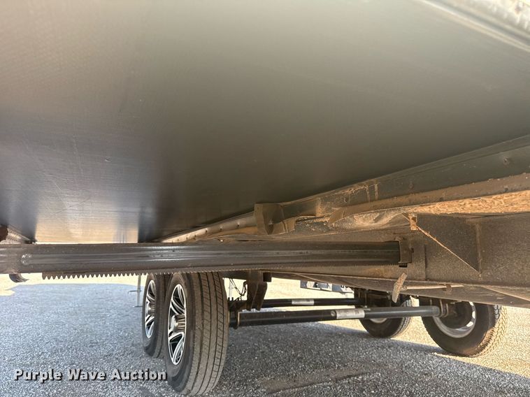 image for item EG5990 2016 Jayco Eagle HT camper