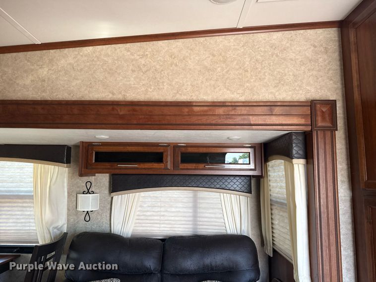 image for item EG5990 2016 Jayco Eagle HT camper