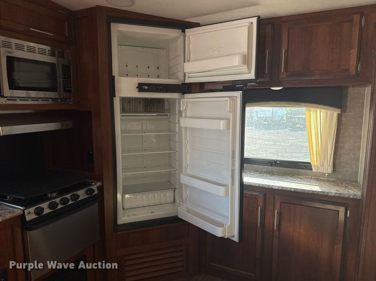 image for item EG5990 2016 Jayco Eagle HT camper