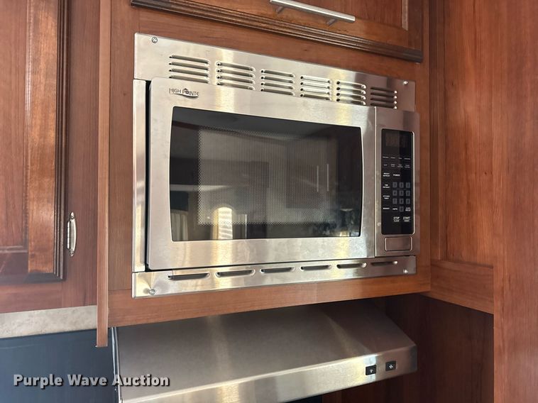 image for item EG5990 2016 Jayco Eagle HT camper