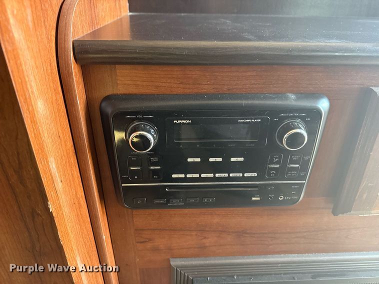 image for item EG5990 2016 Jayco Eagle HT camper