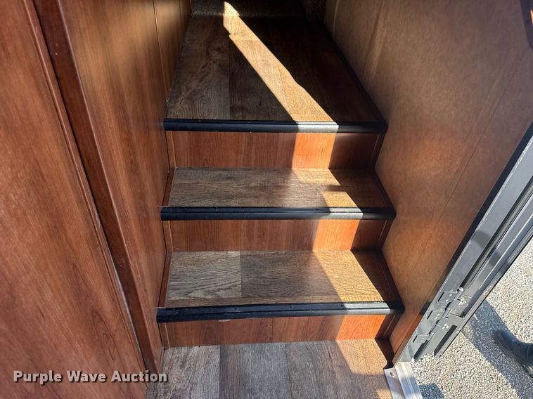 image for item EG5990 2016 Jayco Eagle HT camper