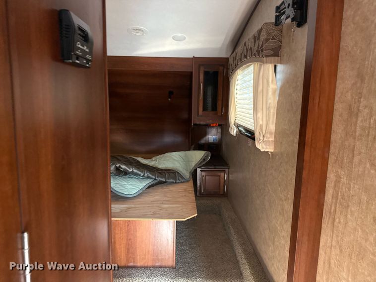 image for item EG5990 2016 Jayco Eagle HT camper