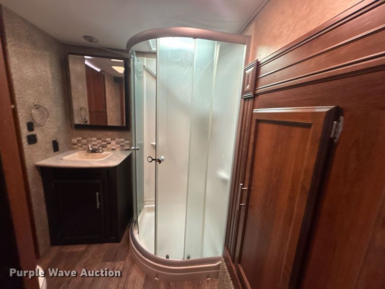 image for item EG5990 2016 Jayco Eagle HT camper