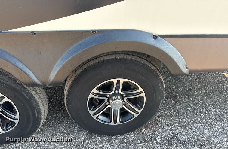 image for item EG5990 2016 Jayco Eagle HT camper