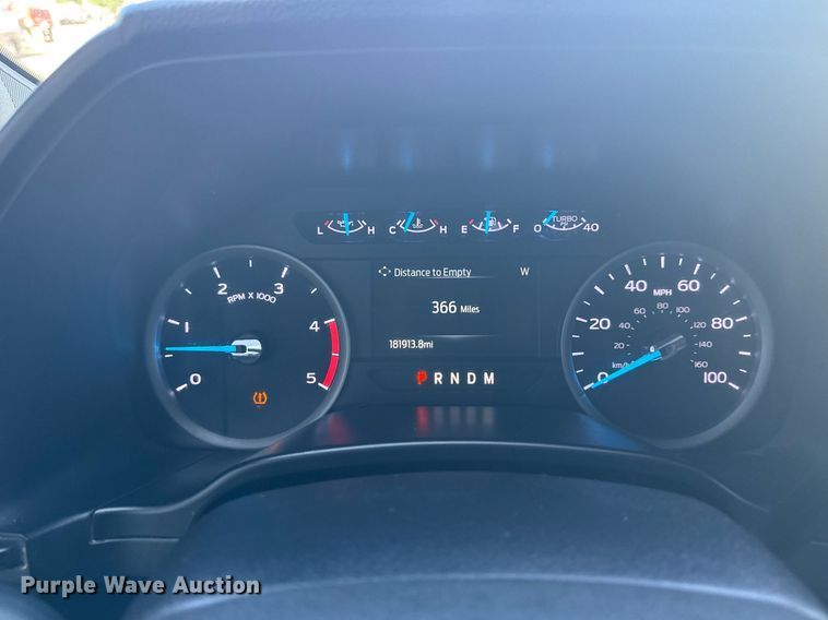 image for item EG5992 2021 Ford F350 Super Duty Crew Cab pickup truck