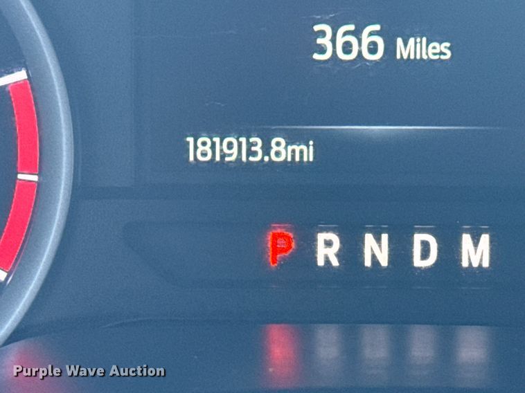 image for item EG5992 2021 Ford F350 Super Duty Crew Cab pickup truck