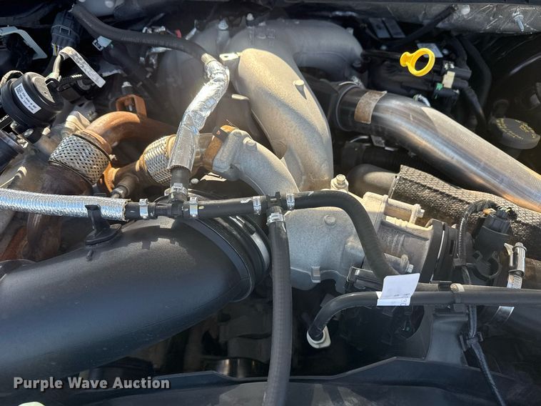 image for item EG5992 2021 Ford F350 Super Duty Crew Cab pickup truck