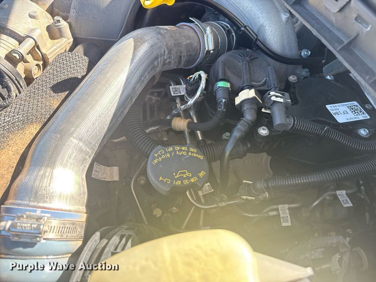 image for item EG5992 2021 Ford F350 Super Duty Crew Cab pickup truck