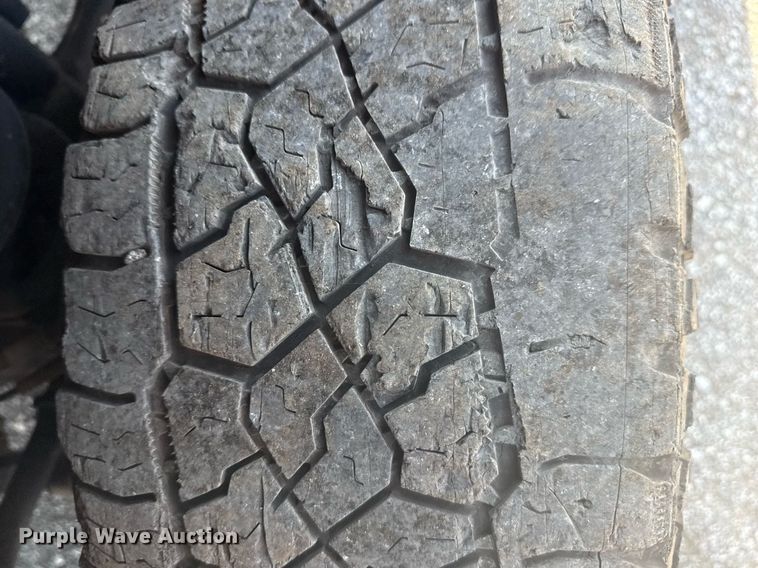 image for item EG5992 2021 Ford F350 Super Duty Crew Cab pickup truck