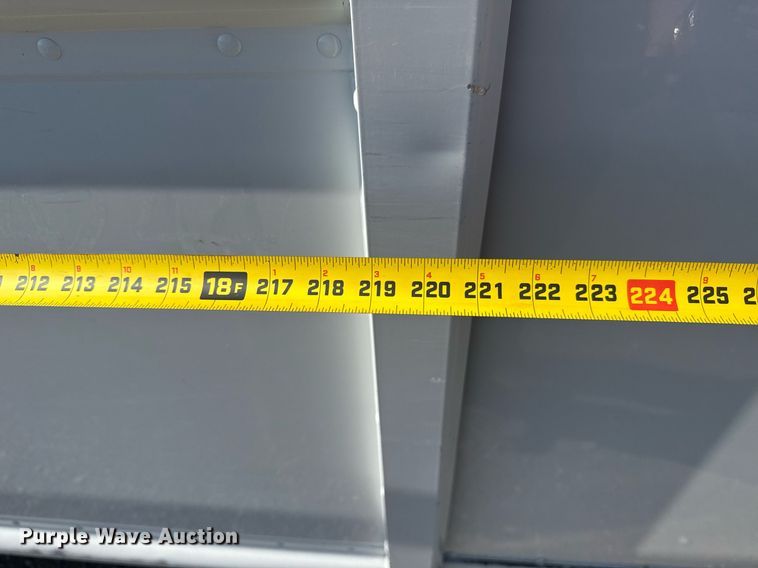 image for item EG5994 2010 Ford E450 delivery truck