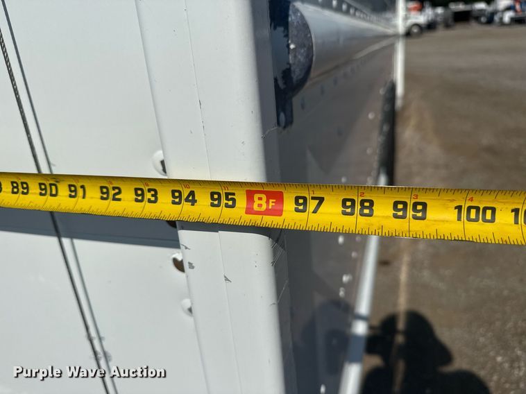 image for item EG5994 2010 Ford E450 delivery truck