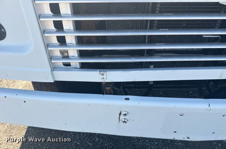 image for item EG5994 2010 Ford E450 delivery truck