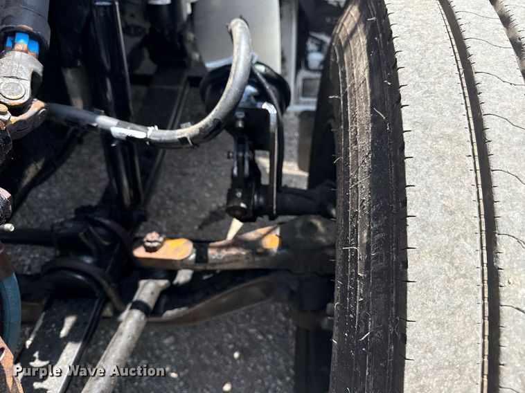 image for item EG5997 2019 Kenworth T370 box truck