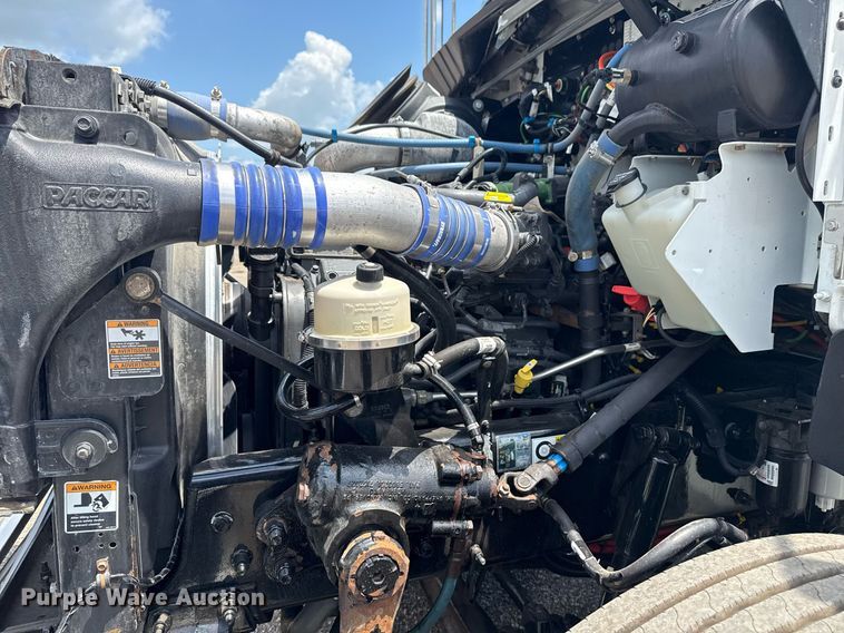 image for item EG5997 2019 Kenworth T370 box truck