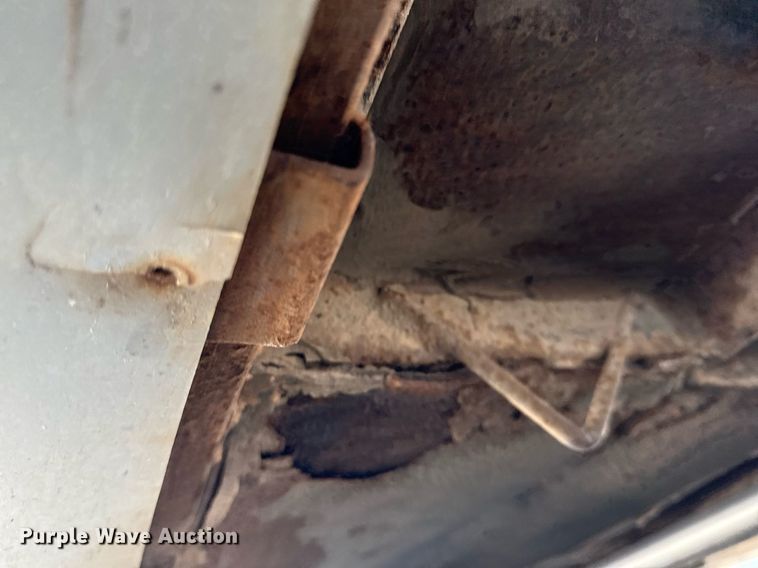 image for item EG6006 2001 Ford Windstar handicap accessible van