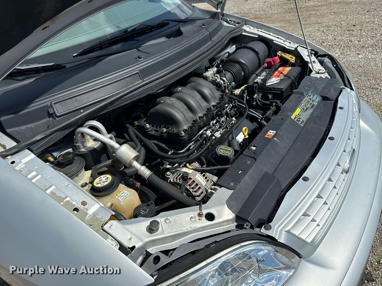 image for item EG6006 2001 Ford Windstar handicap accessible van