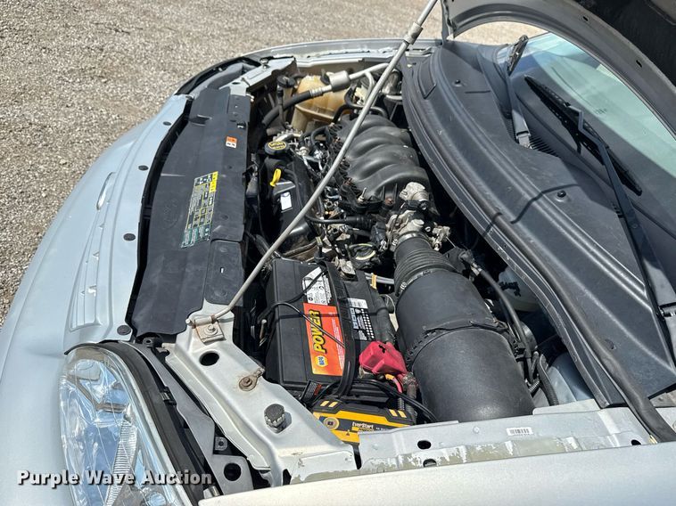 image for item EG6006 2001 Ford Windstar handicap accessible van