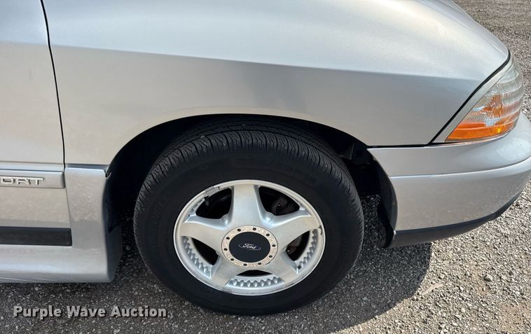 image for item EG6006 2001 Ford Windstar handicap accessible van