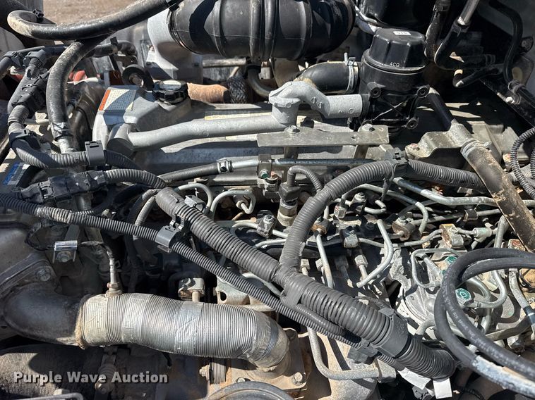 image for item EG6007 2015 Hino 338 truck cab and chassis