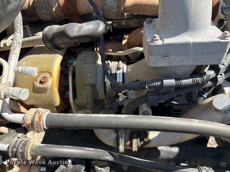 image for item EG6007 2015 Hino 338 truck cab and chassis