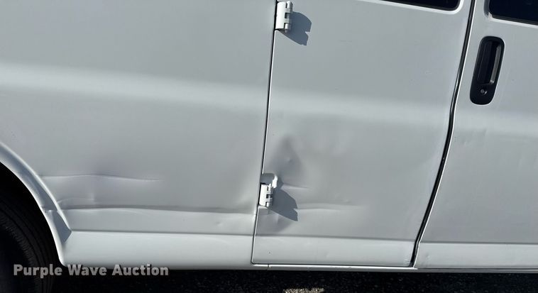 image for item EG6008 2009 Chevrolet Express 3500 van