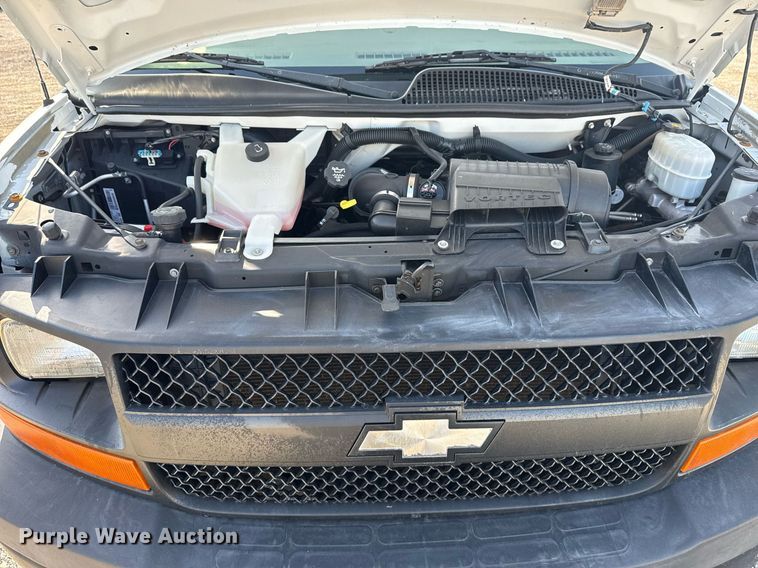 image for item EG6008 2009 Chevrolet Express 3500 van