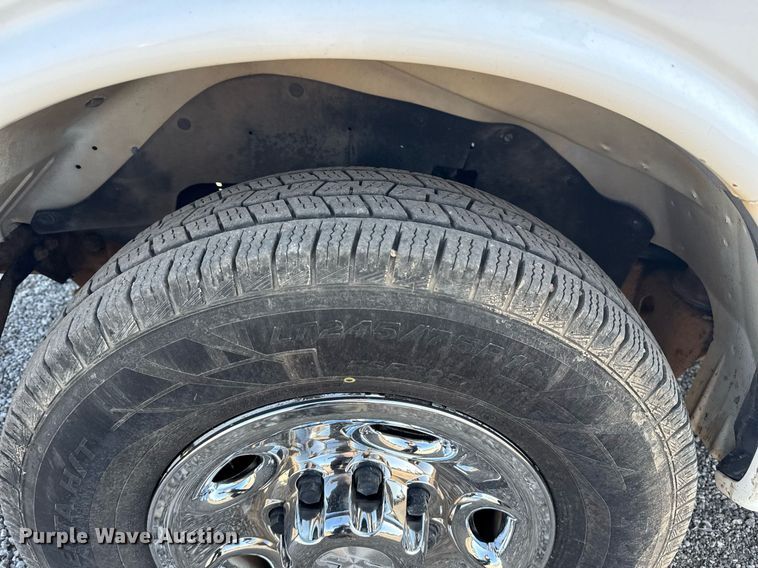 image for item EG6008 2009 Chevrolet Express 3500 van