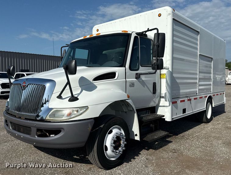 Top Destinations for Shipping Cars from the USA