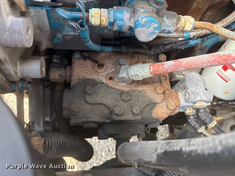 image for item EG6010 2002 International 4300 delivery truck